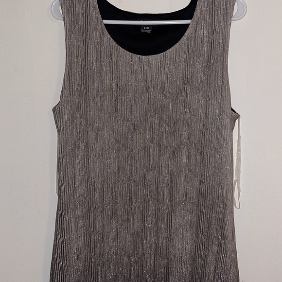 MICHAEL TYLER SLEEVELESS SHINY DRESS - Picture 4 of 6